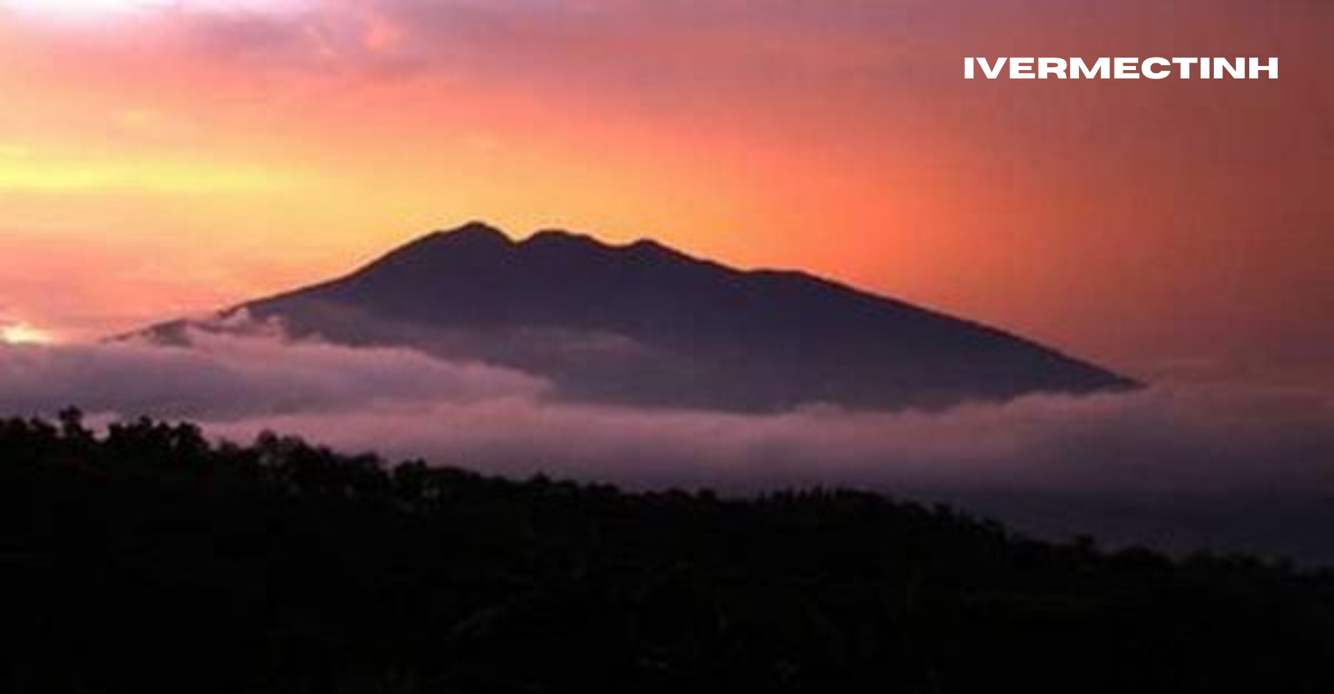 Gunung Salak Menjelajahi Mitos Dan Keindahan