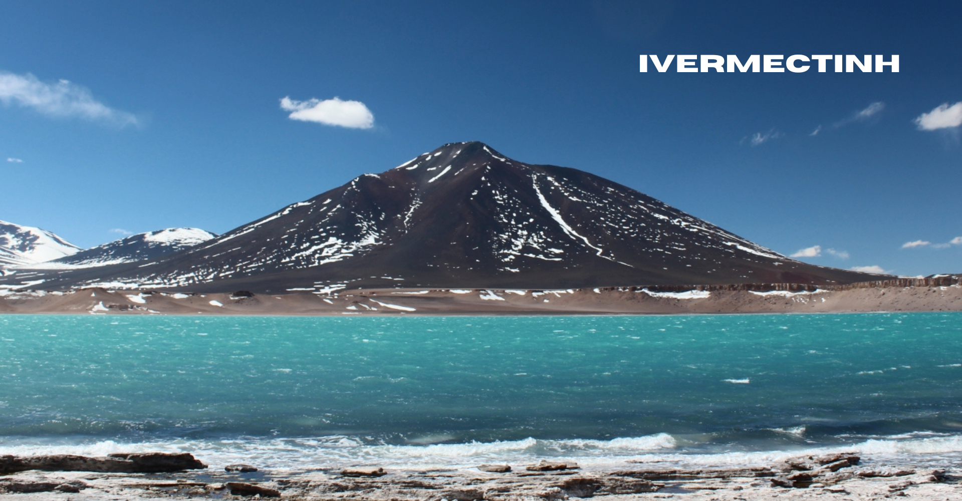 Fenomena Alam di Laguna Verde: Apa yang Membuat Airnya Hijau?